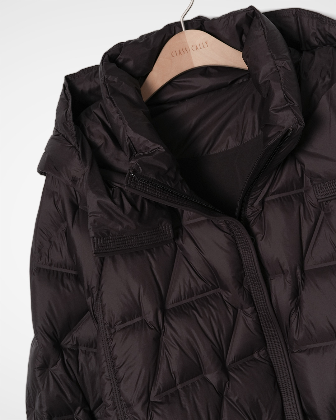 Mocha Hooded Goose Down Coat 제품 사진 3