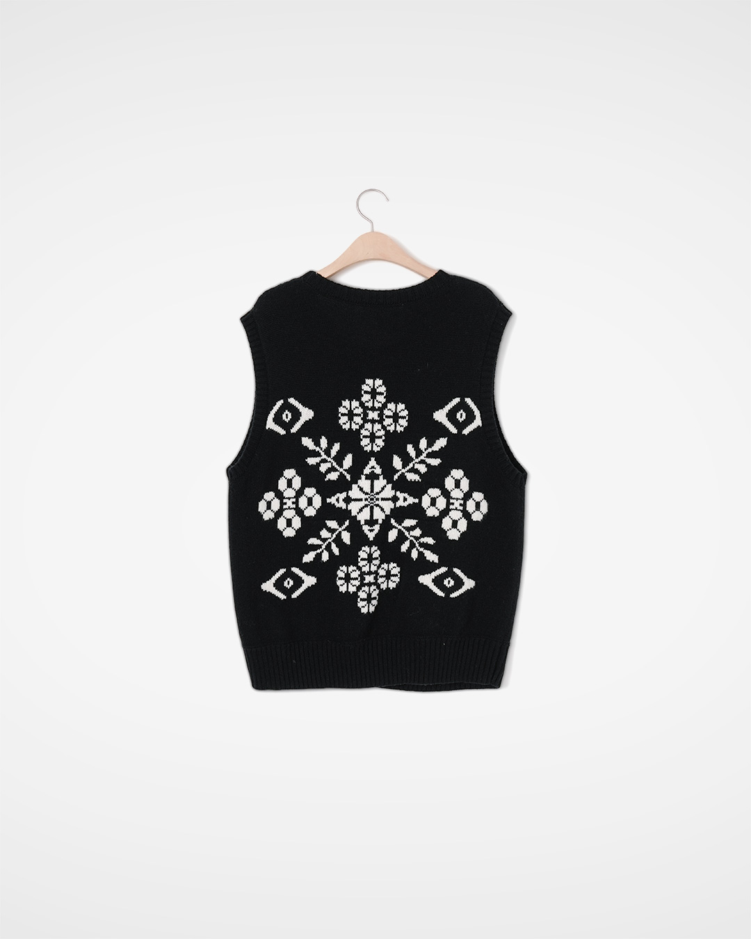 Snowflake Knit Vest 제품 사진 5